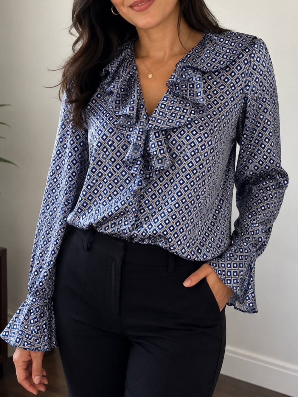 ANNE KLEIN | 100% Silk Blouse Button down Long Sleeve Ruffle Size 4